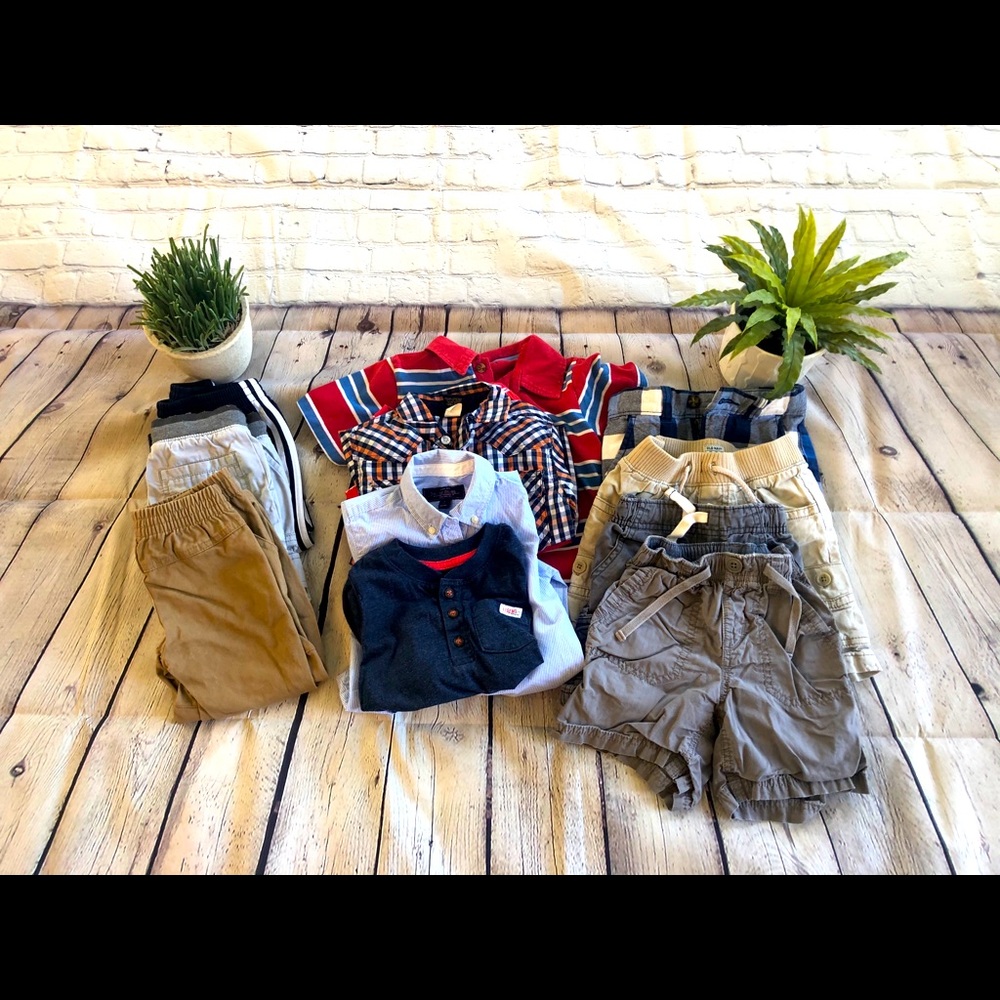 Lot boys clothes 2T